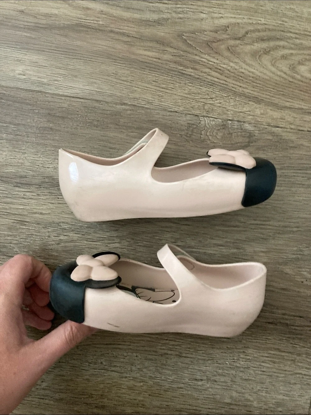 Mini Melissa Minnie Mouse Pink Mary Jane Shoes with Black Bow Accent Sz 10